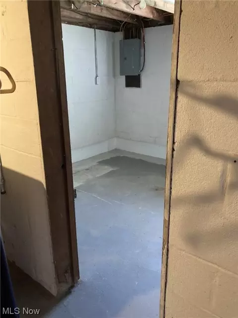 223 Samuel Ave, Elyria, OH 44035 photo 34
