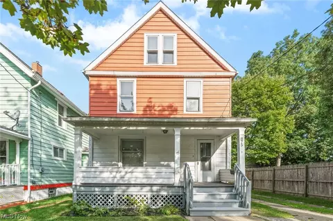 875 Berwin St, Akron, OH 44310