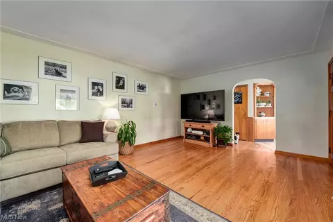 1203 Root Rd, Lorain, OH 44052 photo 6