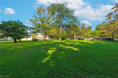 1203 Root Rd, Lorain, OH 44052 photo 31