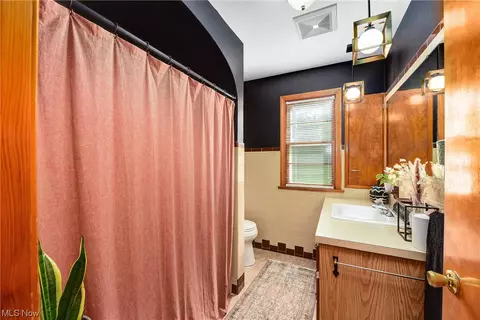 1203 Root Rd, Lorain, OH 44052 photo 12