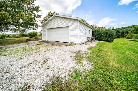 396 S Ridge Rd E, Conneaut, OH 44030 photo 33