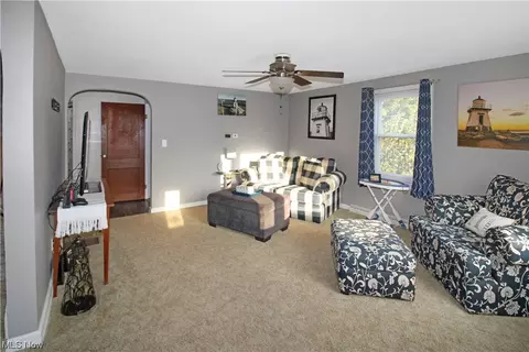 151 Brinker St, Bellevue, OH 44811 photo 10