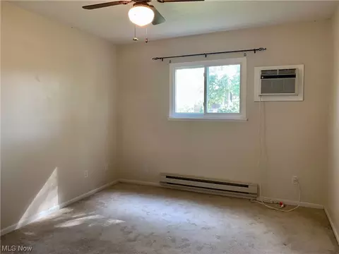 106 Potomac Dr, Elyria, OH 44035 photo 9