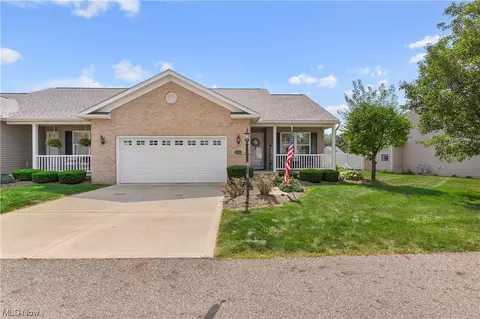 2843 12th St NW, Massillon, OH 44646