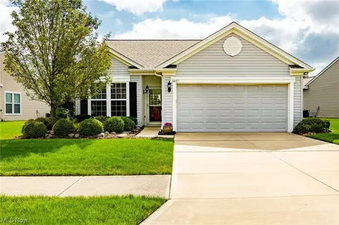 38471 Revere Dr, North Ridgeville, OH 44039
