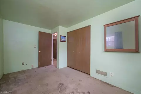 923 Winston St, Akron, OH 44314 photo 18