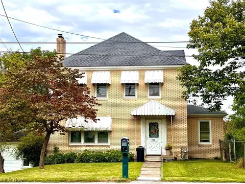 799 E Market St, Cadiz, OH 43907