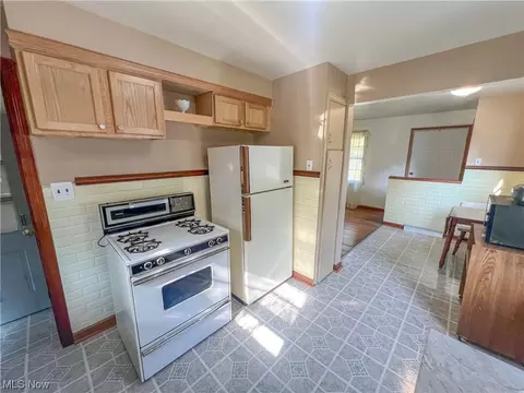 977 Compton Ln, Youngstown, OH 44502 photo 17