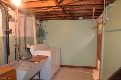 76 E Dresden Ave, Akron, OH 44301 photo 13