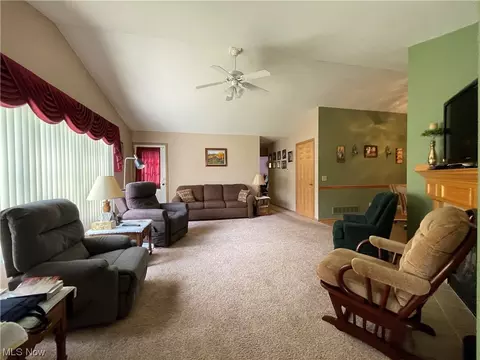 2255 Wright State Dr SE, Massillon, OH 44646 photo 3