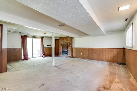 1365 Glennview St NE, Canton, OH 44721 photo 15