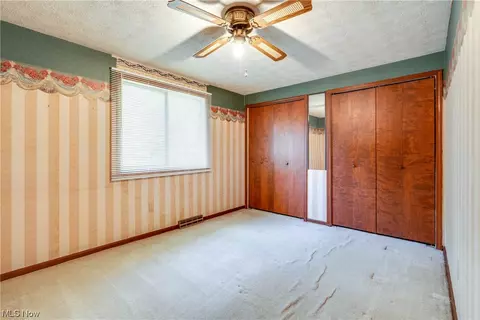 1365 Glennview St NE, Canton, OH 44721 photo 13