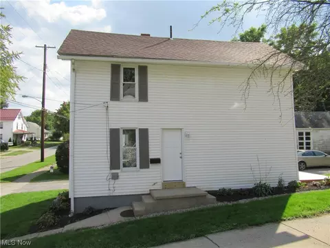 421 Sharp St, Salem, OH 44460