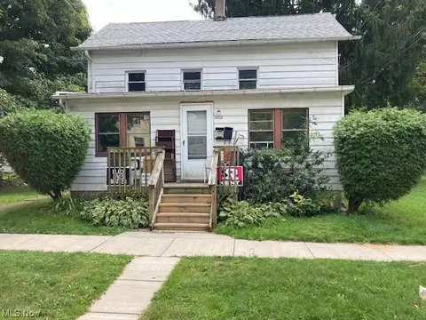 322 Dodge St, Kent, OH 44240