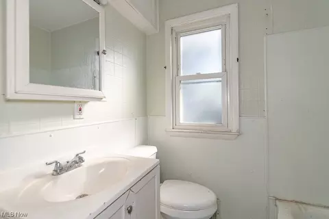 955 E 224th St, Euclid, OH 44123 photo 19