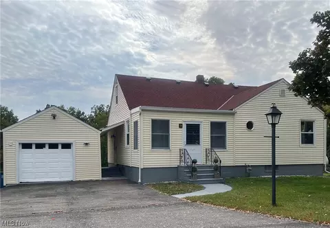 3923 Jaeger Rd, Lorain, OH 44053 photo 2