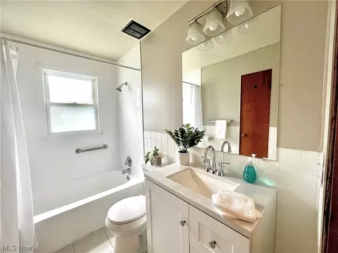 3923 Jaeger Rd, Lorain, OH 44053 photo 8