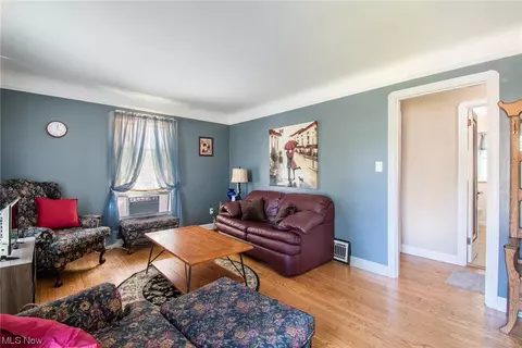 93 Wilda Ave, Boardman, OH 44512 photo 5