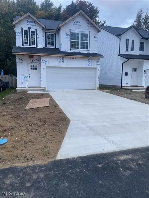 1150 Hayes Ave, Willoughby, OH 44094