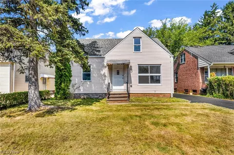 18707 Invermere Ave, Cleveland, OH 44122