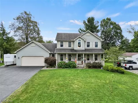 33 Fairground Blvd, Canfield, OH 44406