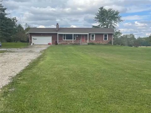 7297 Anderson Rd, Freedom, OH 44288