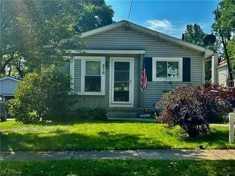 876 Jean Ave, Akron, OH 44310 photo 1