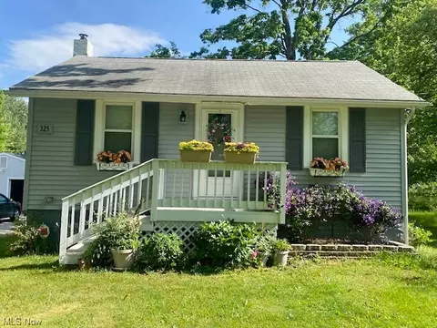 325 Johnson Plank Rd NE, Warren, OH 44481