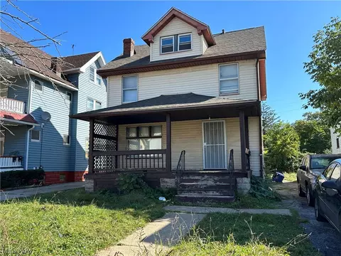 4155 E 138th St, Cleveland, OH 44105