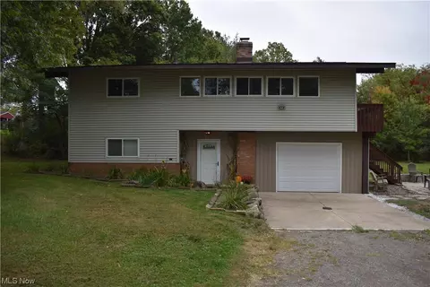 1150 Eaver St, Mogadore, OH 44260