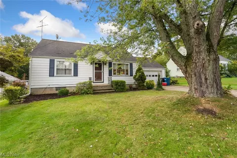 163 Jerrol Ct, Elyria, OH 44035 photo 25
