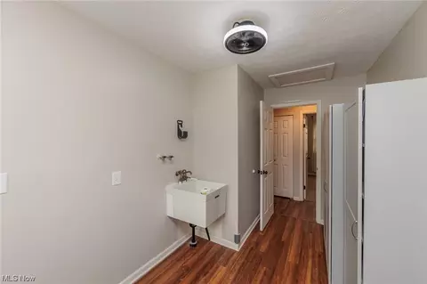 9121 Maple Cir, Windham, OH 44288 photo 9
