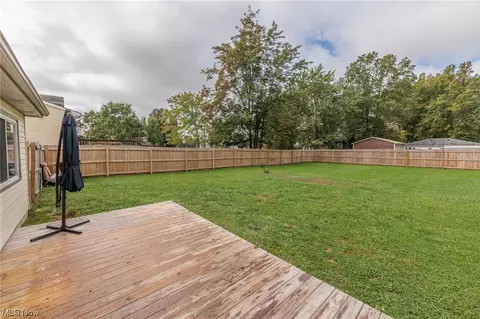 9121 Maple Cir, Windham, OH 44288 photo 18