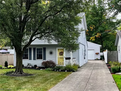35624 Blanch Ave, Eastlake, OH 44095