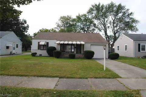 6013 Vandalia Ave, Brooklyn, OH 44144
