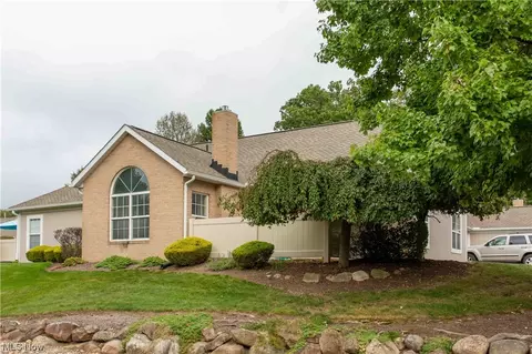 552 Morningstar Dr, Tallmadge, OH 44278