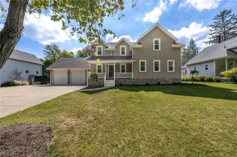 7616 Hemlock Rd, Independence, OH 44131 photo 1