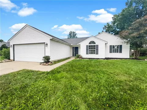 458 Auburn St, Elyria, OH 44035 photo 6