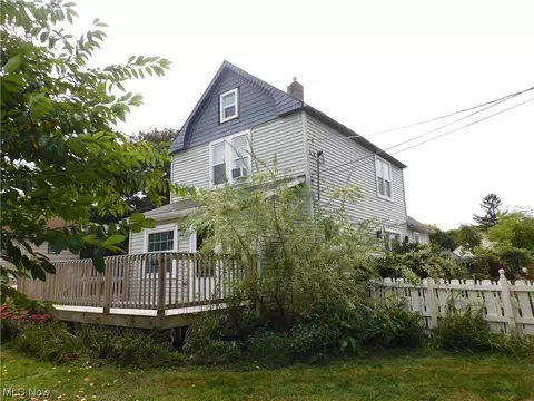 5033 Topper Ave, Ashtabula, OH 44004 photo 4