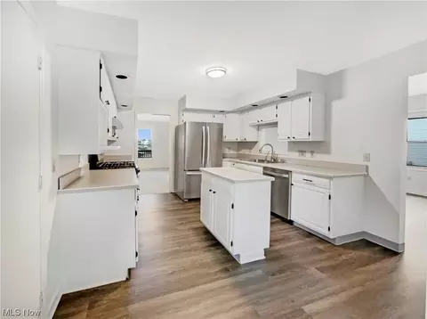 190 Taylor Blvd, Lagrange, OH 44050 photo 6