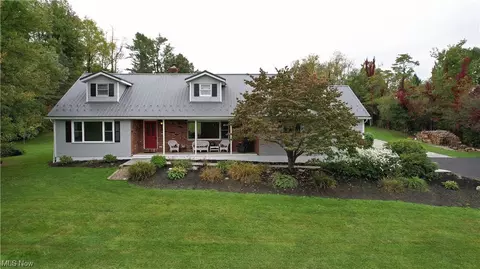 5712 Winchell Rd, Hiram, OH 44234