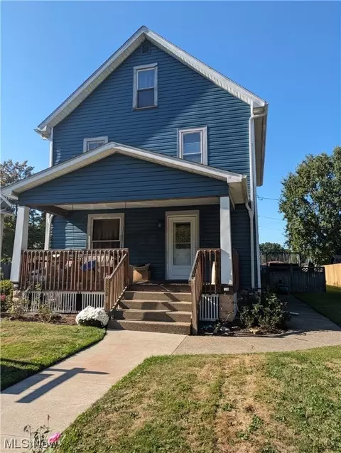 1003 E Front St, Dover, OH 44622 photo 1