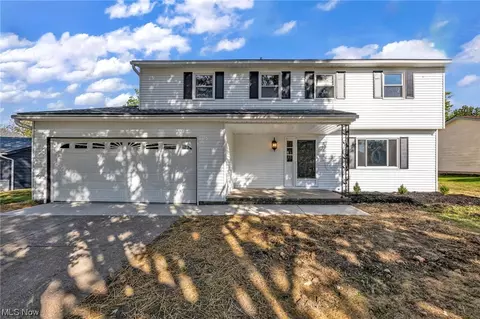 281 Bettie Ln, Brunswick, OH 44212
