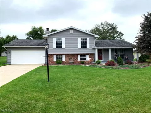 651 Cathy Ann Dr, Boardman, OH 44512