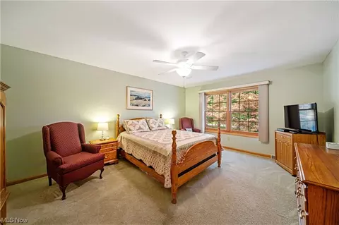 38720 Bell Rd, Willoughby, OH 44094 photo 17