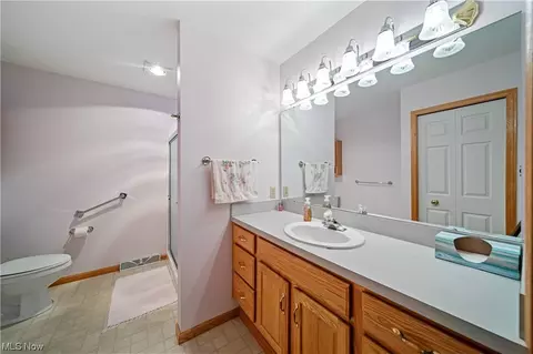 38720 Bell Rd, Willoughby, OH 44094 photo 15