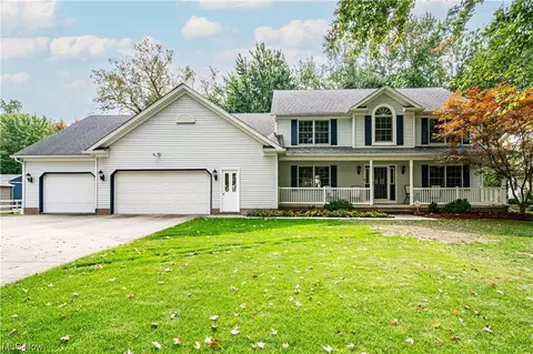 38720 Bell Rd, Willoughby, OH 44094