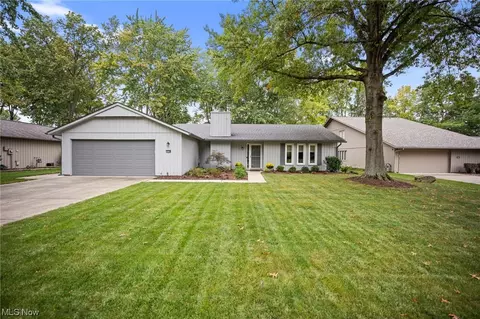 10798 Gate Post Rd, Strongsville, OH 44149