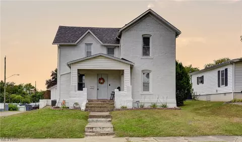 400 11th St NW, New Philadelphia, OH 44663